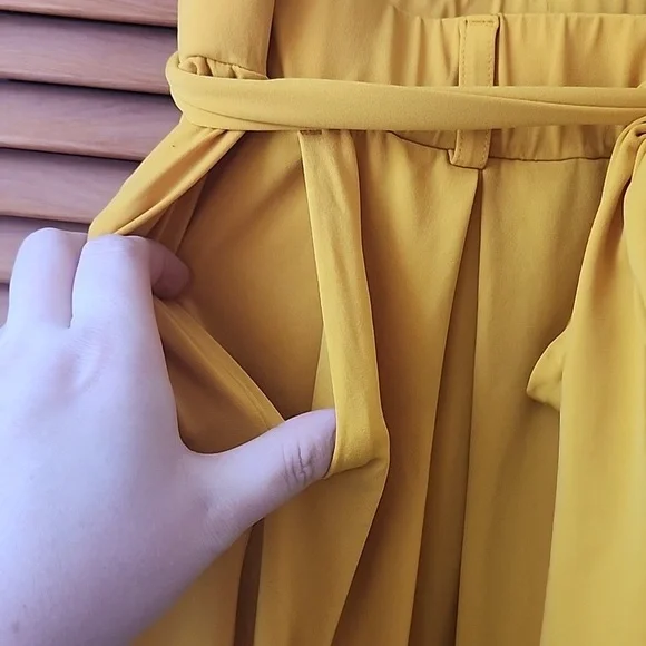 Yellow Belted Joggers - Picture 4 of 5